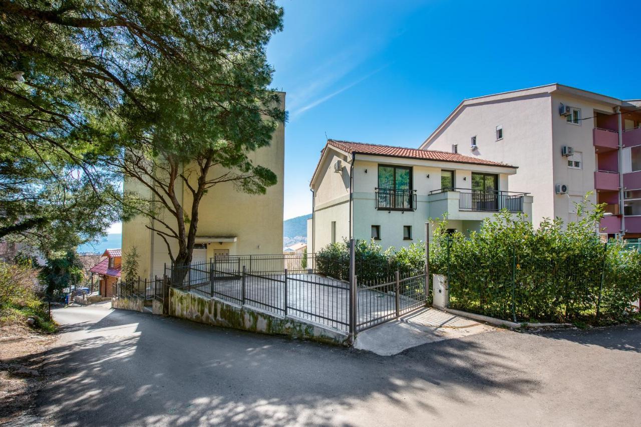 Villa Lazi Sea View Budva Exterior foto